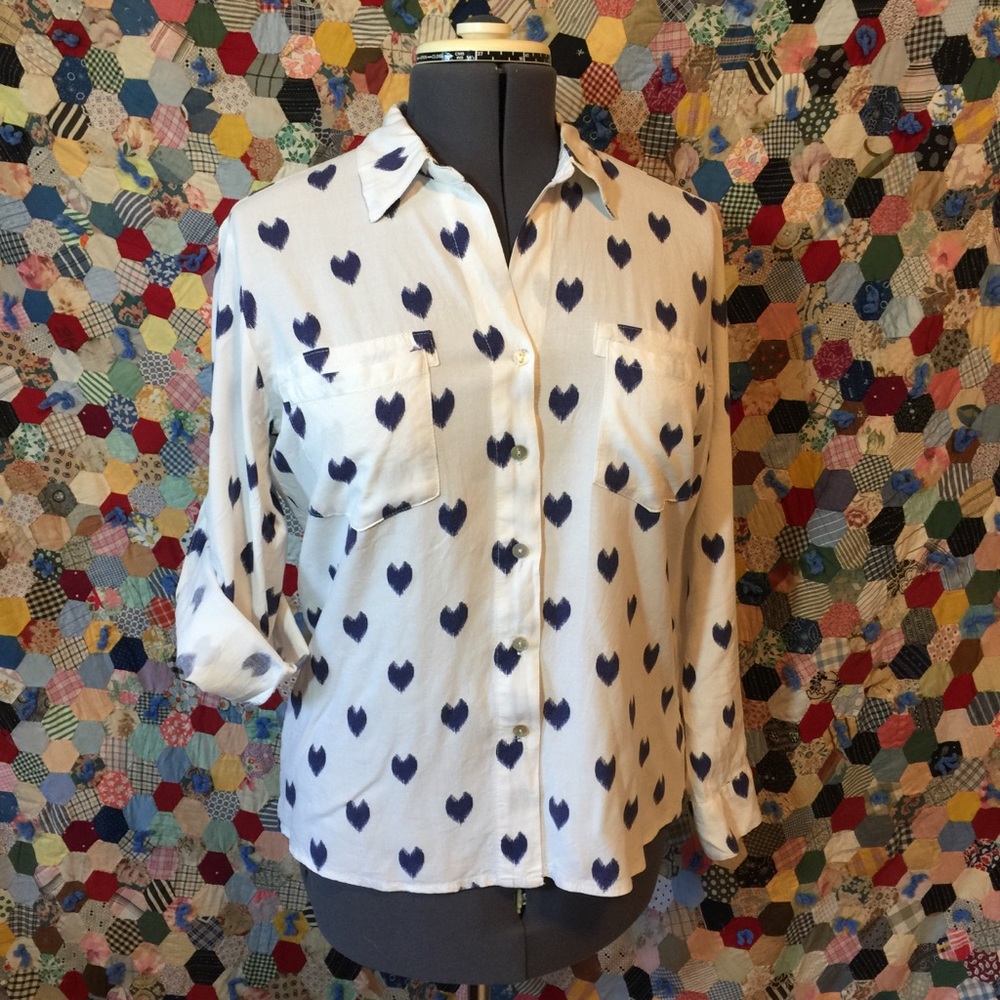 JUST LIVING | button-up top w/ roll-tab sleeves